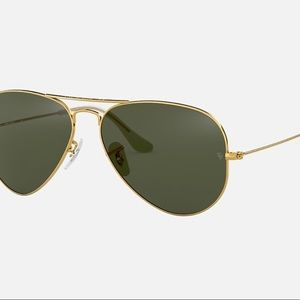 Practically NEW Ray-Ban RB3025 Aviator Classic Sunglasses